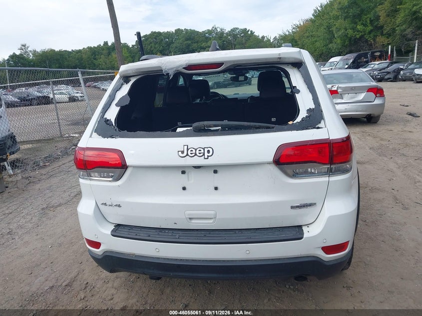 JEEP GRAND CHEROKEE - zdjęcie 16