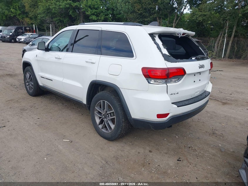 JEEP GRAND CHEROKEE - zdjęcie 3