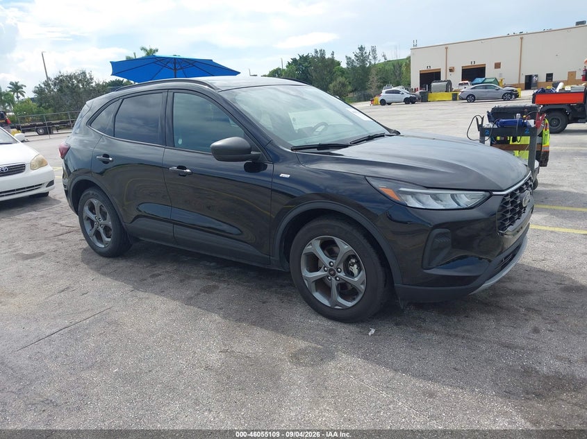 2025 FORD ESCAPE auction photo 1