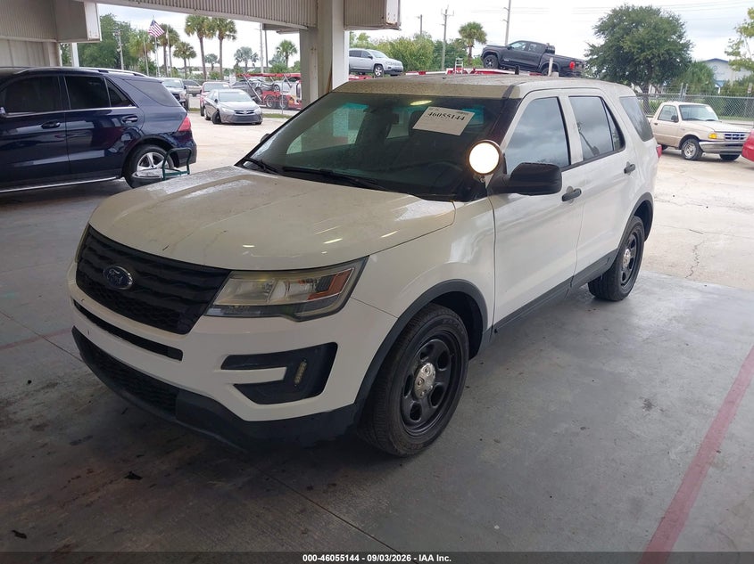 2017 FORD UTILITY POLICE INTERCEPTOR auction photo 2