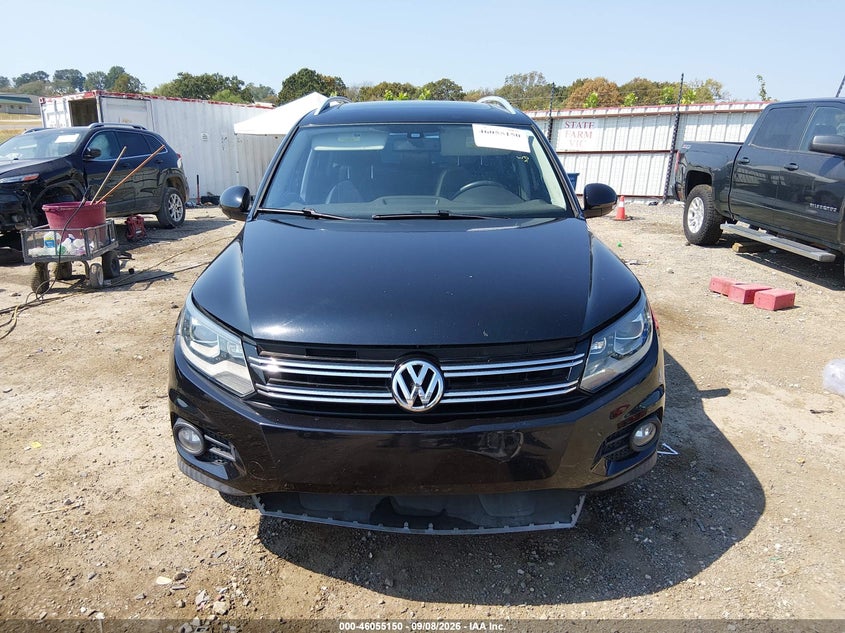 2016 VOLKSWAGEN TIGUAN SE · Фото 12
