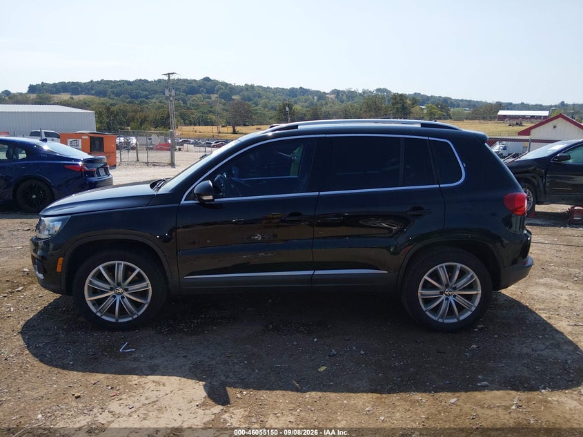 2016 VOLKSWAGEN TIGUAN SE · Фото 14