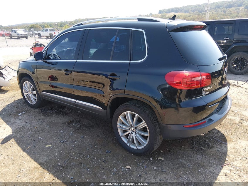 2016 VOLKSWAGEN TIGUAN SE · Фото 3