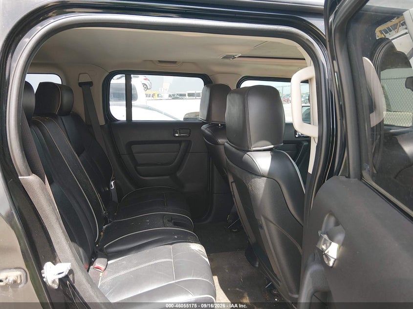 HUMMER H3 SUV 2007 VIN 5GTDN13E578113348