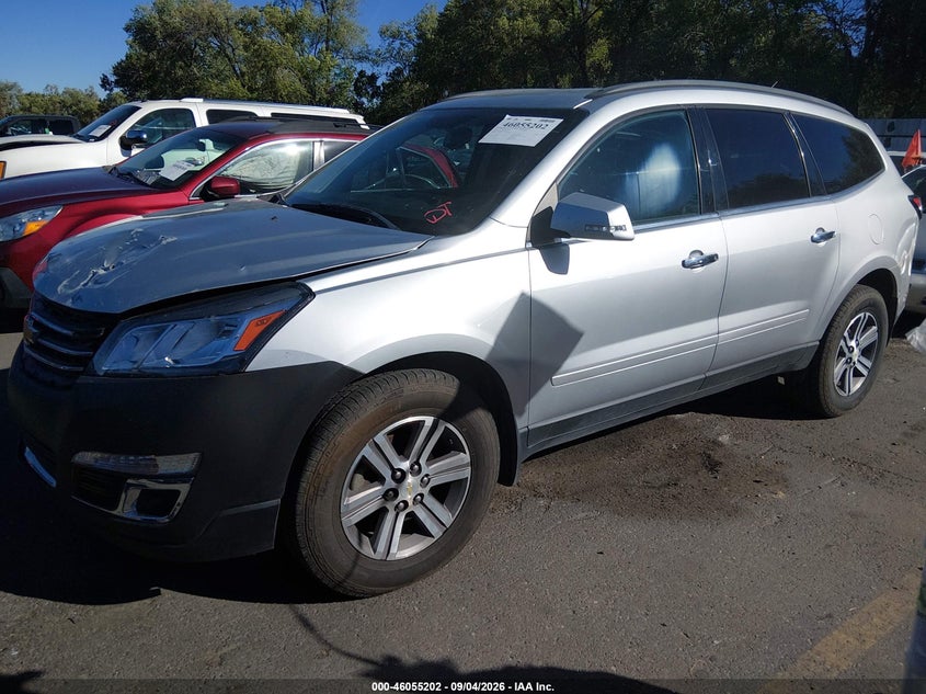 2015 CHEVROLET TRAVERSE auction photo 2