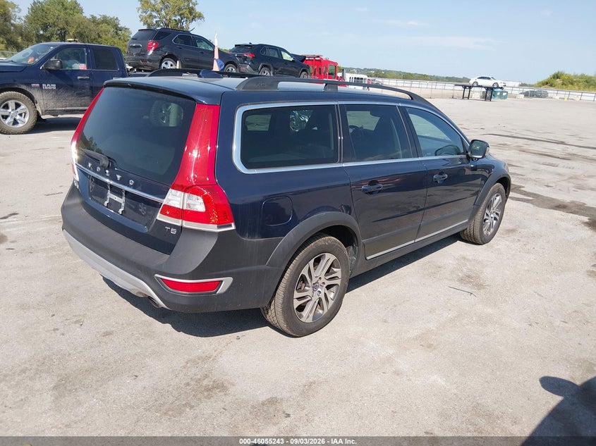 2015 VOLVO XC70 — zdjęcie 4