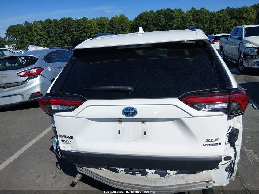 TOYOTA RAV4 HYBRID - zdjęcie 16