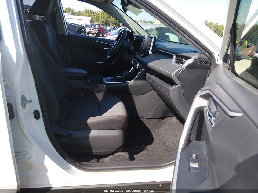 TOYOTA RAV4 HYBRID - zdjęcie 5