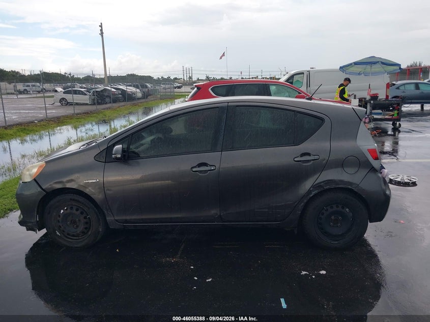 TOYOTA PRIUS C 2012 VIN JTDKDTB3XC1501062