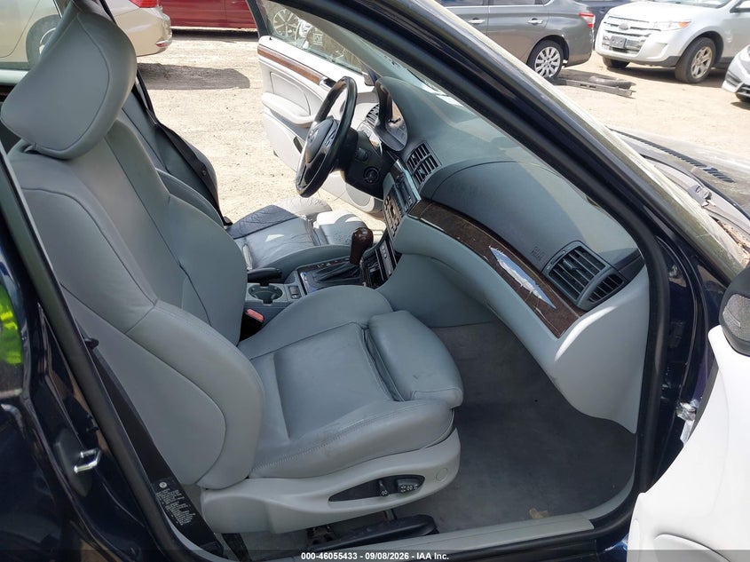 2003 BMW 325I auction photo 5