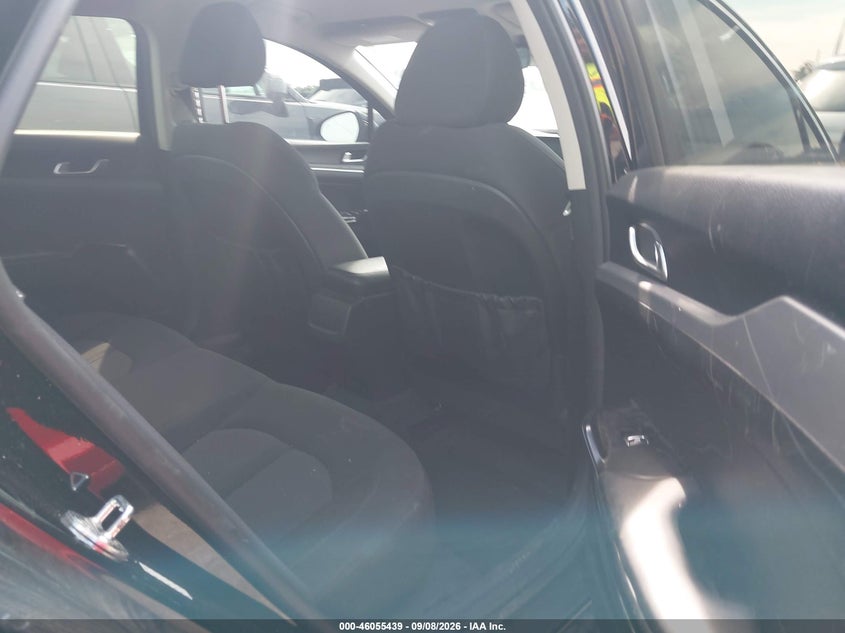 KIA K5 2021 VIN 5XXG14J23MG024817