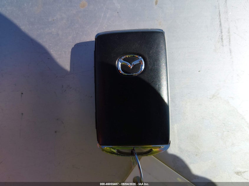 MAZDA CX-30 2022 VIN 3MVDMBCL1NM409683