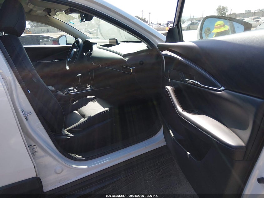 MAZDA CX-30 2022 VIN 3MVDMBCL1NM409683