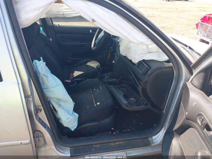 2003 VOLKSWAGEN JETTA auction photo 5
