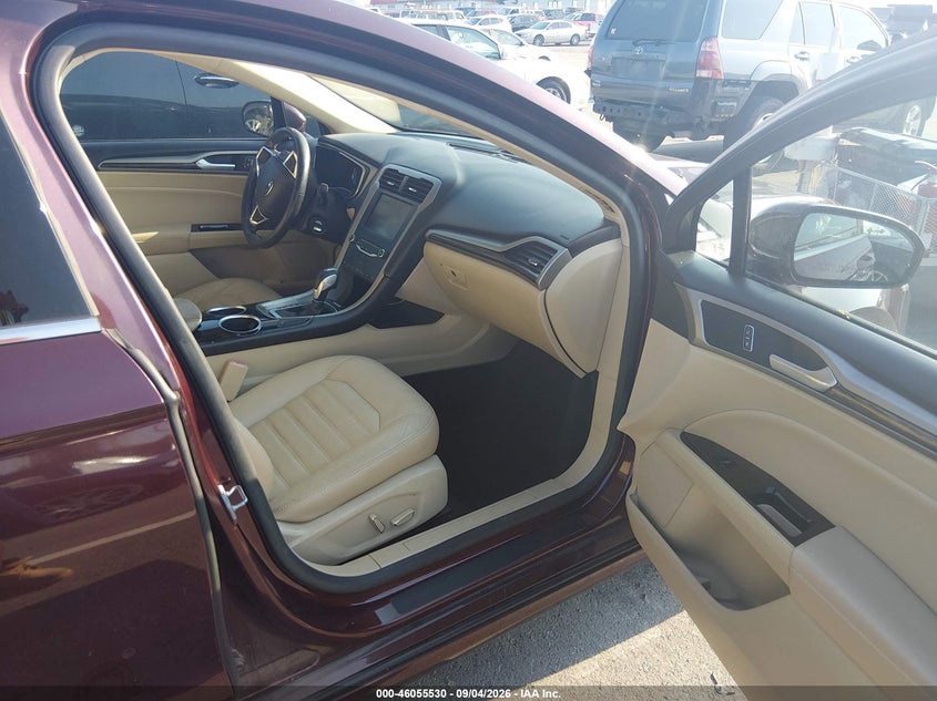 2013 FORD FUSION HYBRID auction photo 5