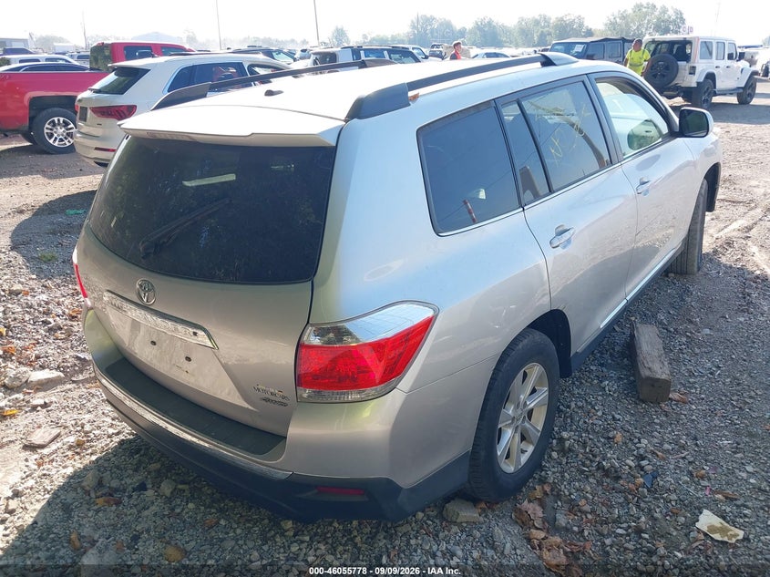 Vin: 5tdbk3eh7bs058559, lot: 46555300, toyota highlander se v6 20114