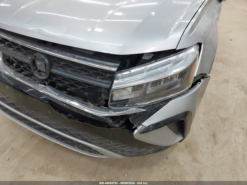 2024 VOLKSWAGEN TAOS auction photo 6