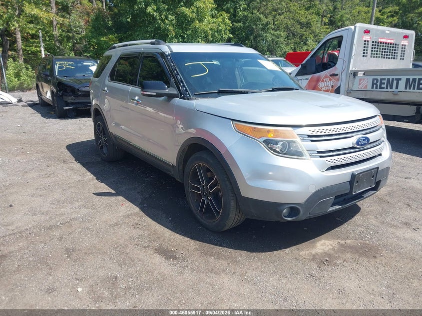 2015 FORD EXPLORER auction photo 1