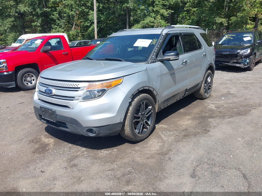 2015 FORD EXPLORER auction photo 2