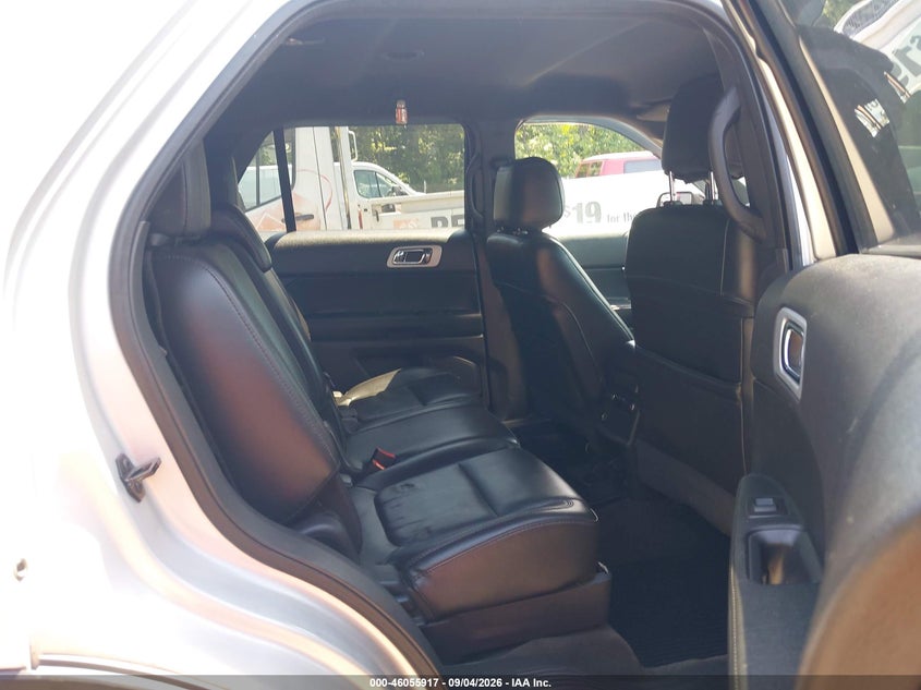 2015 FORD EXPLORER auction photo 8