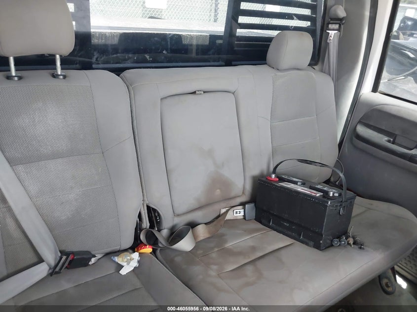 2003 FORD F-250 auction photo 8