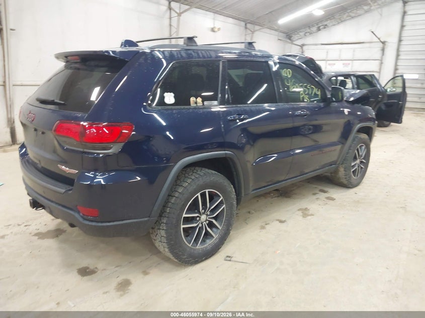 JEEP GRAND CHEROKEE - zdjęcie 4