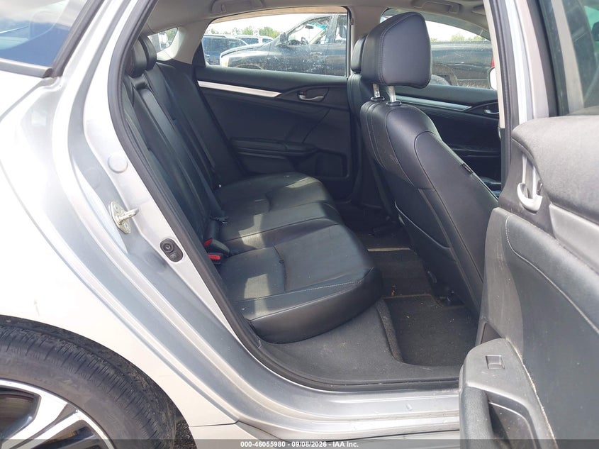 2017 HONDA CIVIC auction photo 8