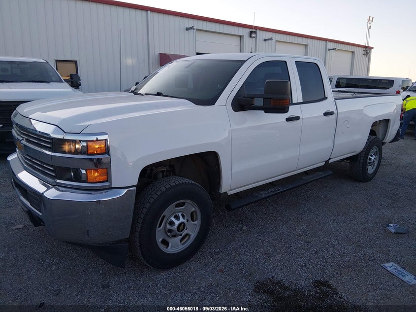 2017 CHEVROLET SILVERADO 2500HD auction photo 2