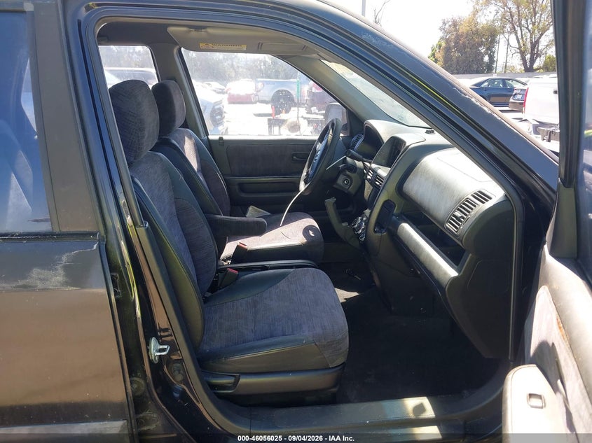 2002 HONDA CR-V auction photo 5