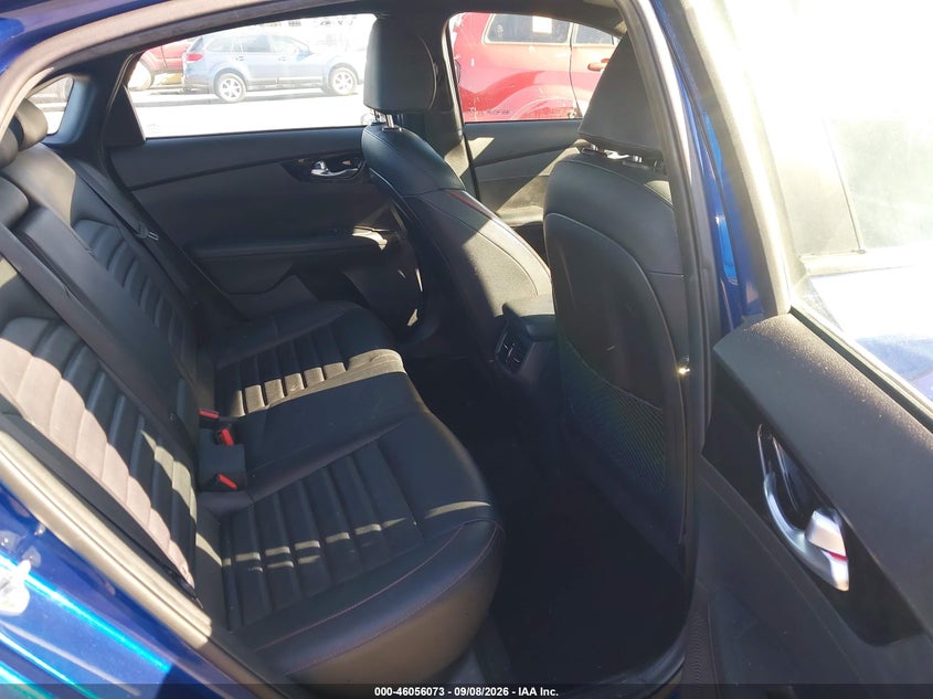 2021 KIA FORTE auction photo 8