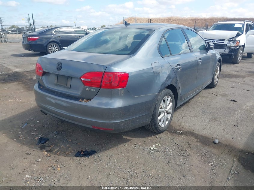 2011 VOLKSWAGEN JETTA auction photo 6