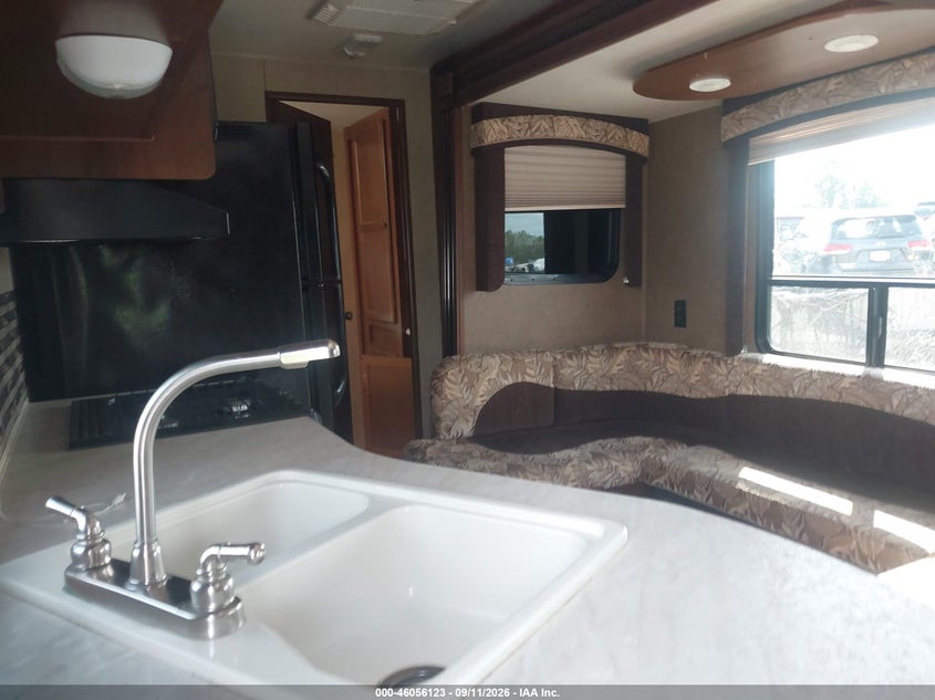 2014 JAYCO JAYFLIGHT auction photo 5