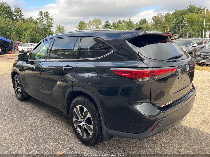2021 TOYOTA HIGHLANDER auction photo 3