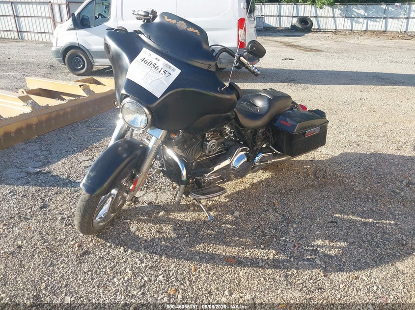 HARLEY-DAVIDSON FLHX 2009