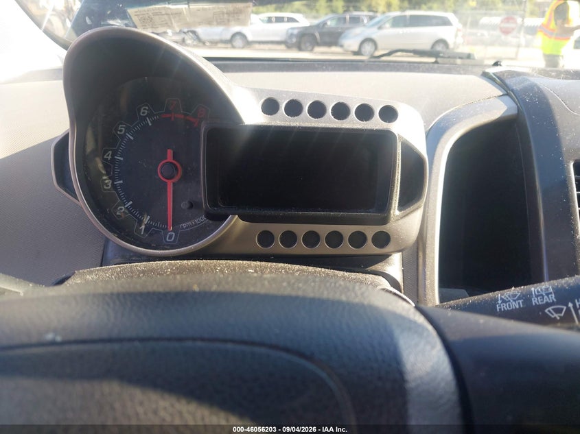 2015 CHEVROLET SONIC auction photo 7