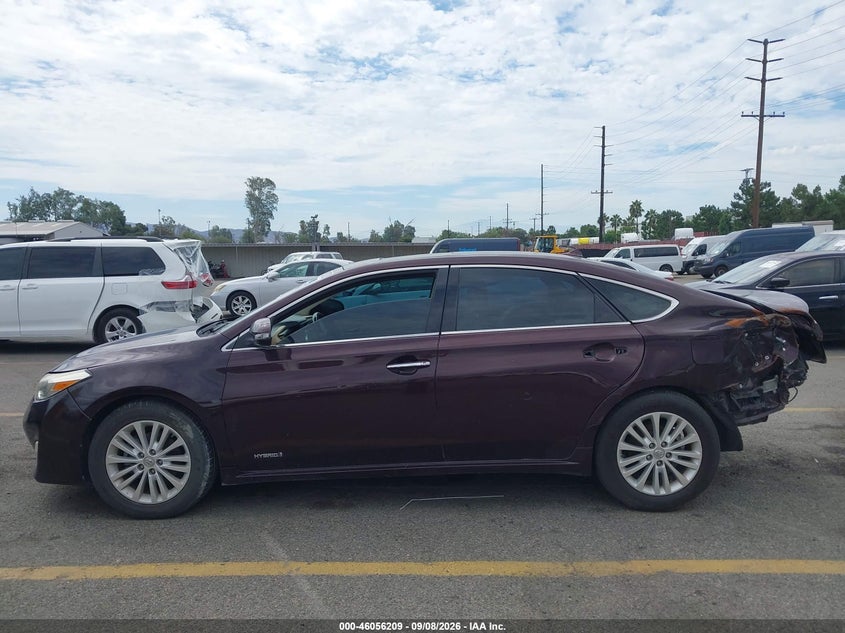 2013 TOYOTA AVALON HYBRID LIMITED · Фото 15
