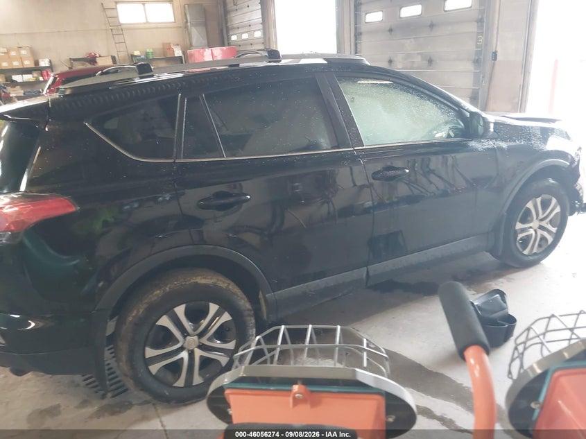 TOYOTA RAV4 - zdjęcie 13