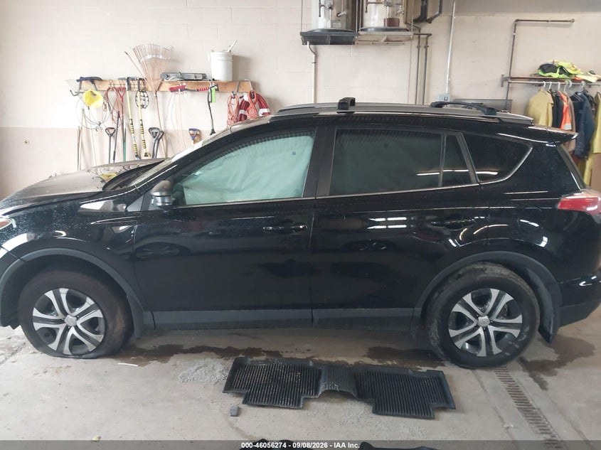 TOYOTA RAV4 - zdjęcie 14