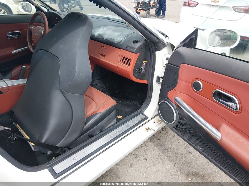 2004 CHRYSLER CROSSFIRE auction photo 5