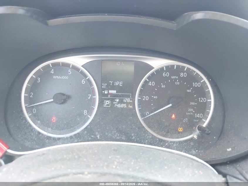 2020 NISSAN VERSA auction photo 7