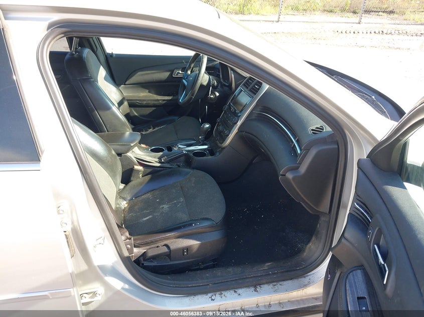 2015 CHEVROLET MALIBU auction photo 5