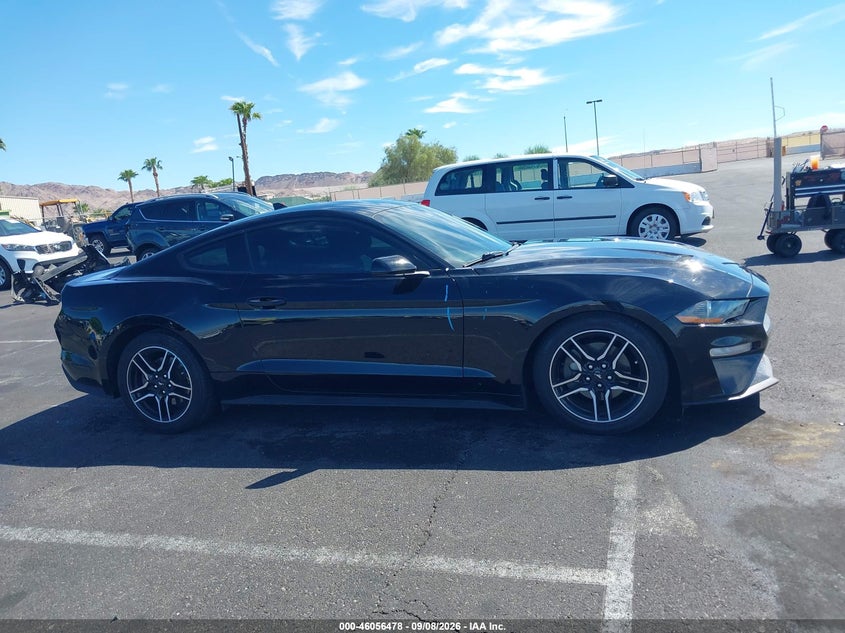 FORD MUSTANG - zdjęcie 14