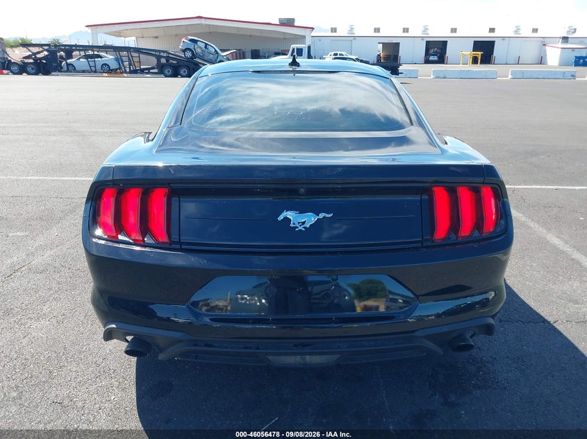 FORD MUSTANG - zdjęcie 17