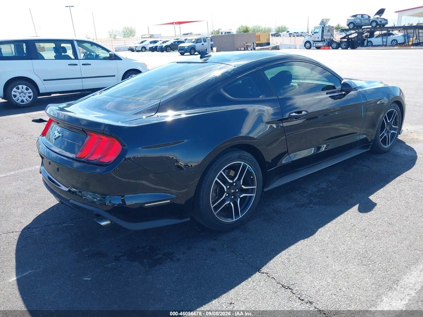 FORD MUSTANG - zdjęcie 4