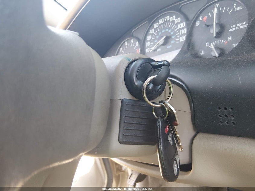 BUICK REGAL 2004 VIN 2G4WB52K241335055