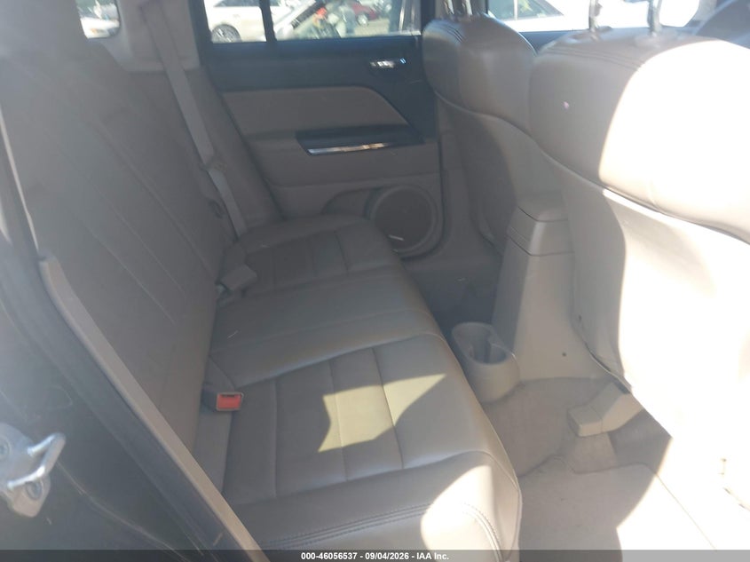 2010 JEEP PATRIOT auction photo 8
