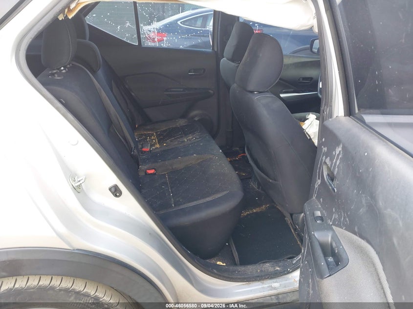 2018 NISSAN KICKS auction photo 8