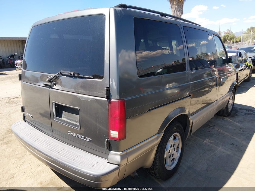 2004 CHEVROLET ASTRO — zdjęcie 4