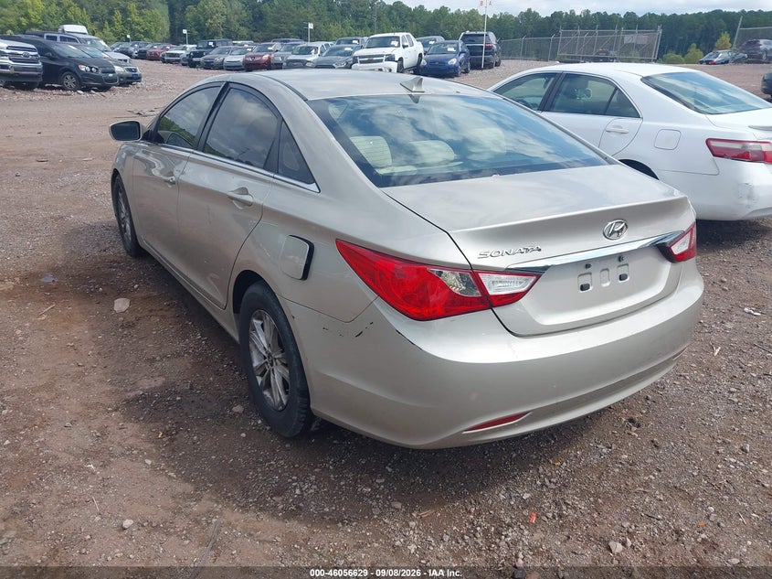 2011 HYUNDAI SONATA auction photo 3