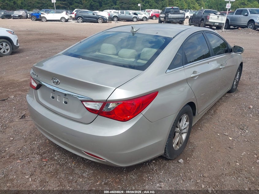 2011 HYUNDAI SONATA auction photo 4